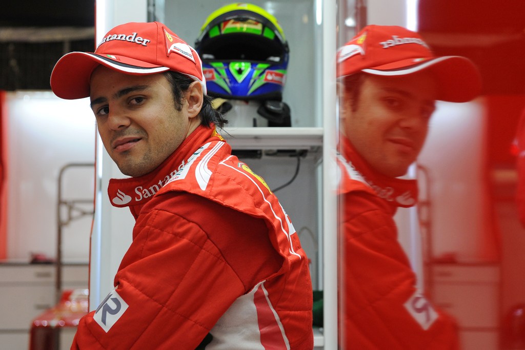 Felipe Massa venter på at komme på banen
(Foto: Ferrari Media)